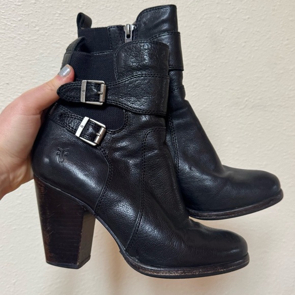 FRYE Patty Gore Black Leather Heeled Moto Ankle Bootie